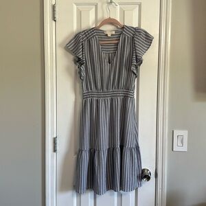 Women’s dress - medium